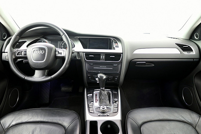 Audi A4 allroad Comfortline Quattro ATM 3.0 TDI 176kW Tallina - foto 5