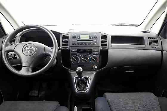 Toyota Corolla Verso Comfort 1.6 81kW Tallina