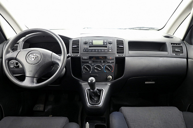Toyota Corolla Verso Comfort 1.6 81kW Tallina - foto 5