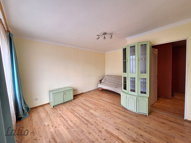 Pārdod 1-istabas dzīvokli 467. sērijas mājā, 5.stāvā.
Tiek piedāvāts funkcionāls un Jūrmala - foto 5