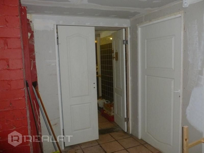 Nomai tiek piedāvāts angārs ar griestu augstumu 7.25m. Angāru ir iespējams apkurināt- Rīga - foto 18