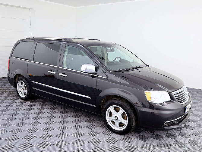 Chrysler Grand Voyager Luxury 2.8 CRD 120kW Таллин - изображение 1
