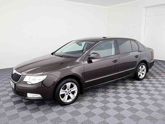 Skoda Superb Comfortline 1.4 92kW Tallina