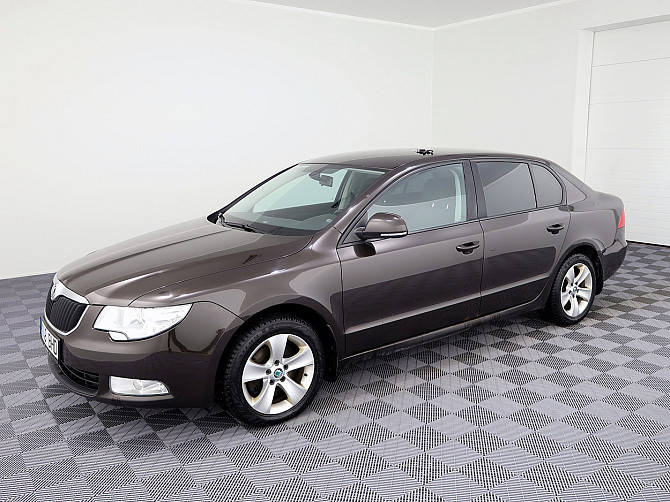 Skoda Superb Comfortline 1.4 92kW Таллин - изображение 2