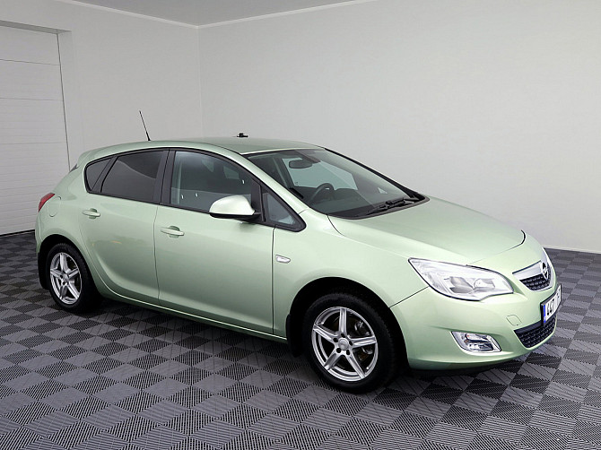 Opel Astra Elegance LPG 1.6 85kW Таллин - изображение 1