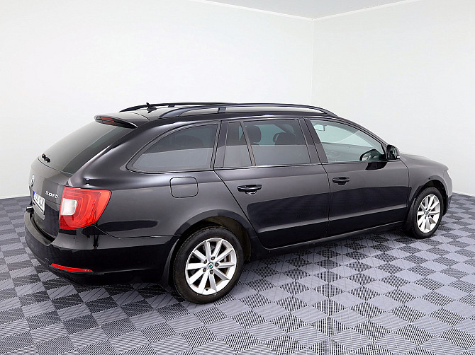 Skoda Superb Comfortline 1.8 118kW Таллин - изображение 3