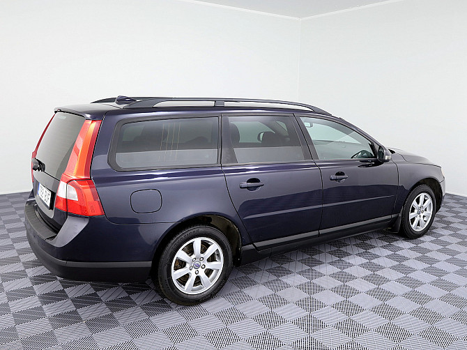 Volvo V70 Summum ATM 2.4 D5 120kW Tallina - foto 3