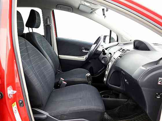 Toyota Yaris Linea Sol A-C 1.3 64kW Таллин