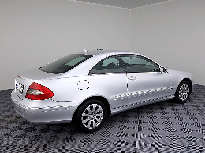 Mercedes-Benz CLK 220 Avantgarde Facelift ATM 2.1 CDI 110kW Таллин - изображение 3