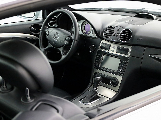 Mercedes-Benz CLK 220 Avantgarde Facelift ATM 2.1 CDI 110kW Таллин - изображение 5