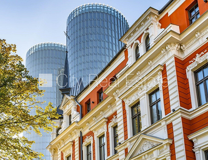 Fasādes māja, renovēta māja, slēgts pagalms, ieeja no ielas un pagalma, ir lifts, kāpņu Rīga - foto 19