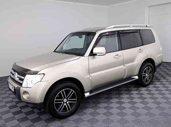 Mitsubishi Pajero Luxury ATM 3.2 Di-D 125kW Tallina