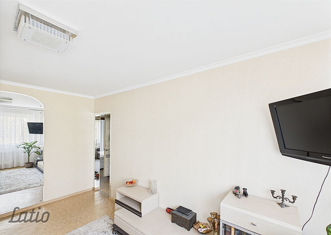 Pārdod gaišu 3-istabu dzīvokli Pļavniekos ar ļoti labu atrašanās vietu.

Dzīvokļa Rīga - foto 4