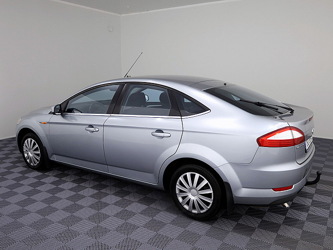 Ford Mondeo Comfort 2.0 107kW Таллин - изображение 4