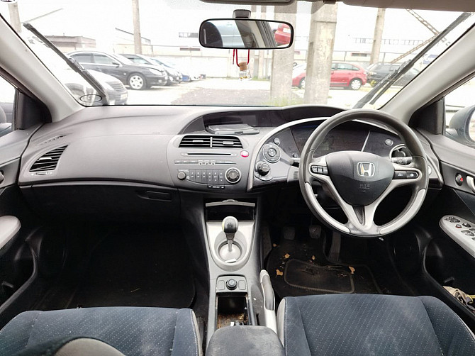 Honda Civic Elegance 1.3 61kW Tallina - foto 5