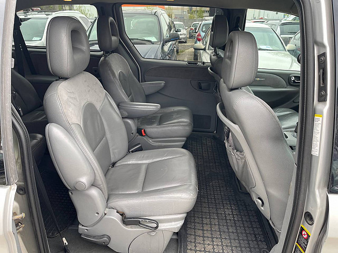 Chrysler Grand Voyager Limited Facelift ATM 2.8 CRD 110kW Tallina - foto 7