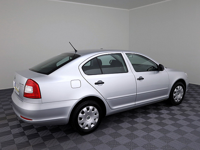 Skoda Octavia Comfortline Facelift 1.2 77kW Tallina - foto 3