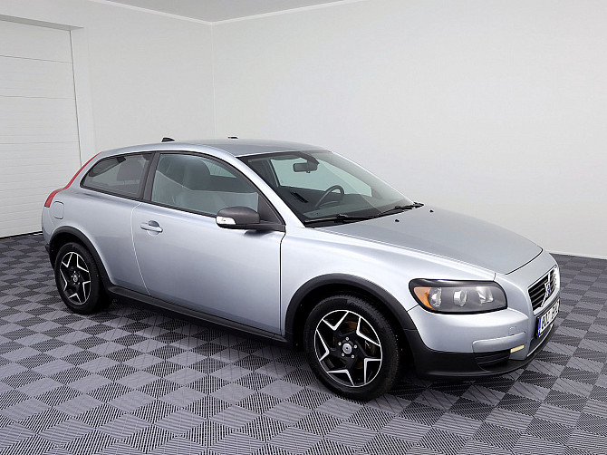 Volvo C30 Momentum 1.8 92kW Tallina - foto 1