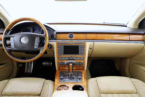 Volkswagen Phaeton Highline ATM 3.0 TDI 165kW Tallina