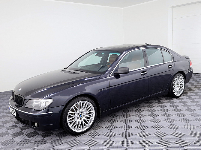 BMW 745 Individual Facelift ATM 4.4 D 242kW Tallina - foto 2