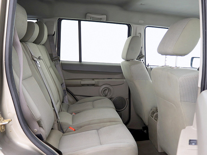 Jeep Commander Comfort 3.0 CRD 160kW Таллин - изображение 7