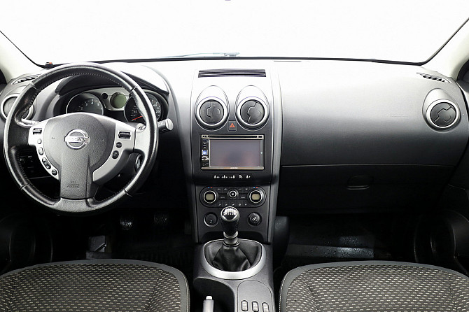 Nissan Qashqai Comfort 2.0 104kW Таллин - изображение 5
