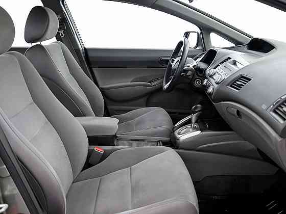 Honda Civic Elegance ATM 1.8 103kW Таллин