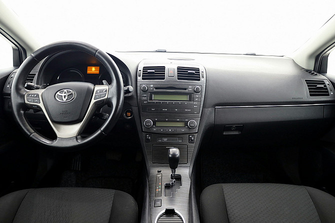 Toyota Avensis Linea Sol ATM 2.2 D-CAT 110kW Таллин - изображение 5