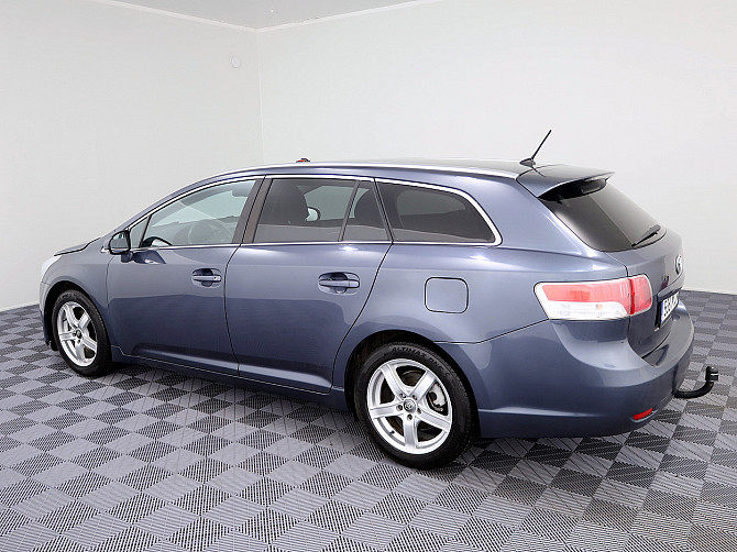 Toyota Avensis Linea Sol ATM 2.2 D-CAT 110kW Таллин - изображение 4