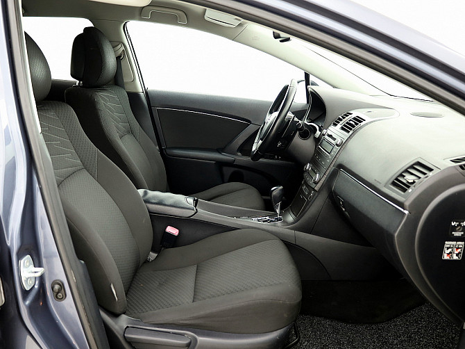 Toyota Avensis Linea Sol ATM 2.2 D-CAT 110kW Таллин - изображение 6