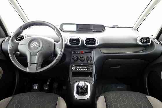 Citroen C3 Picasso Elegance 1.4 70kW Tallina