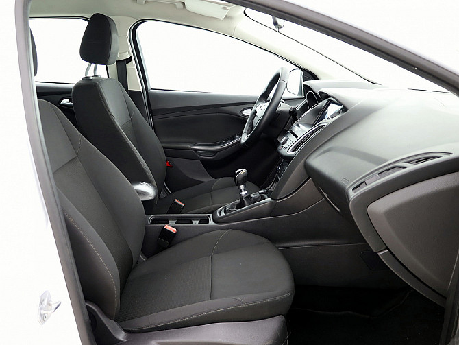 Ford Focus Turnier Facelift 1.0 92kW Tallina - foto 6