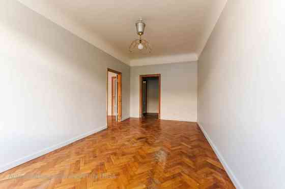 Bright and Tasteful 3-Room Apartment in the Center of Riga  This apartment is rented unfurnished, of Рига