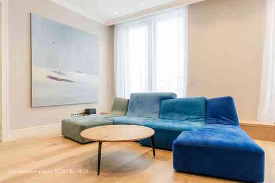 Эксклюзивная 4-комнатная квартира в Club Central Residence.  Квартира полностью оборудована Рига