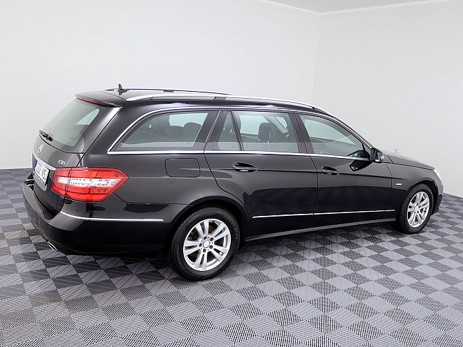 Mercedes-Benz E 350 Avantgarde ATM 3.0 CDI 170kW Tallina - foto 3