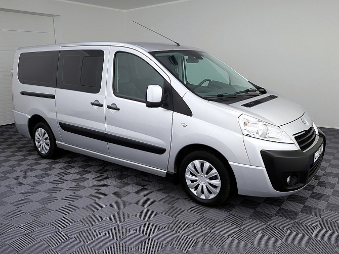 Peugeot Expert Passenger Facelift ATM 2.0 HDi 120kW Tallina - foto 1