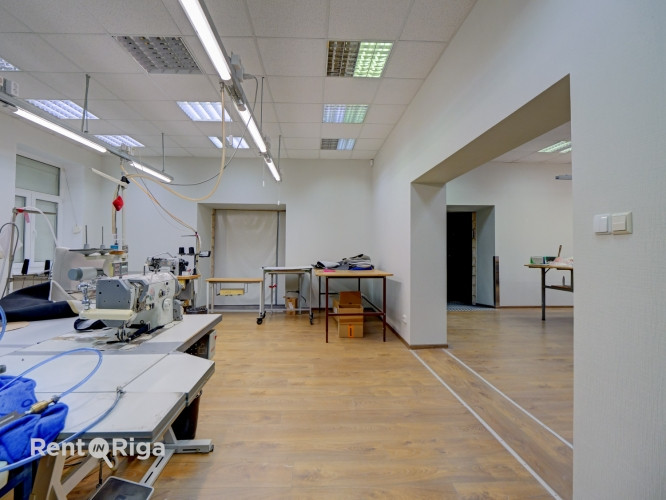 В продаже производственные помещения с возможностью организации офиса  удобное Рига - изображение 17