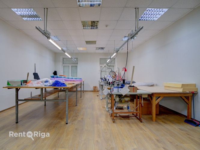 В продаже производственные помещения с возможностью организации офиса  удобное Рига - изображение 18