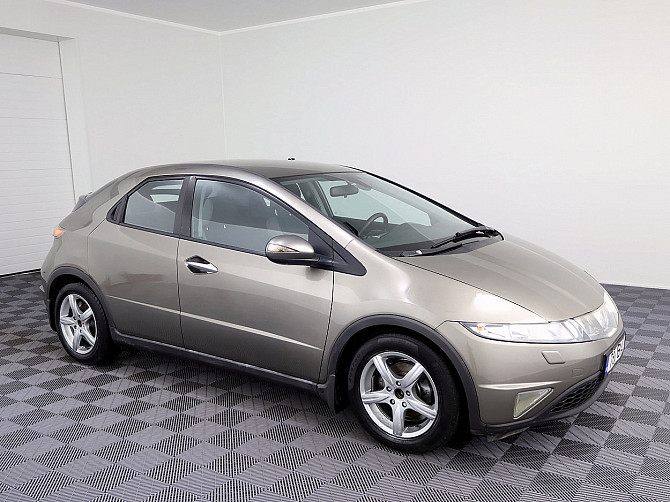 Honda Civic Elegance ATM 1.8 103kW Tallina - foto 1