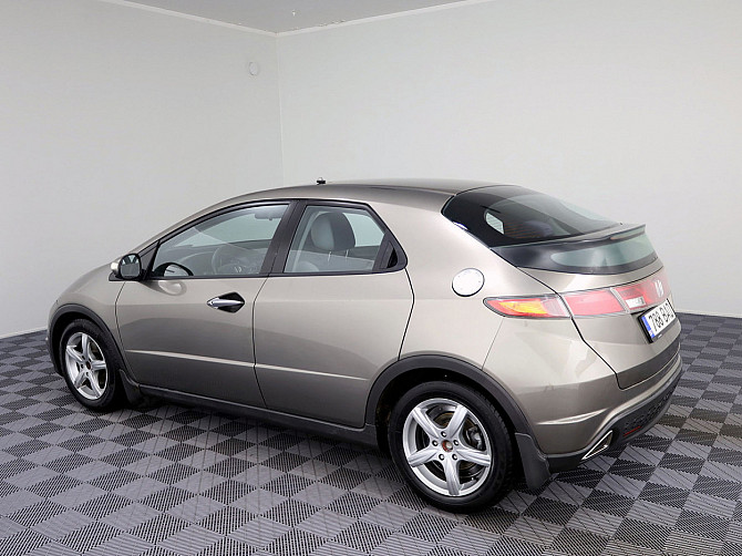 Honda Civic Elegance ATM 1.8 103kW Tallina - foto 4