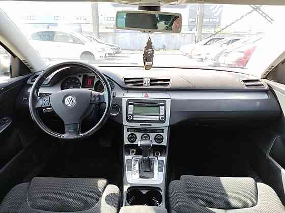 Volkswagen Passat Comfortline ATM 1.8 118kW Tallina