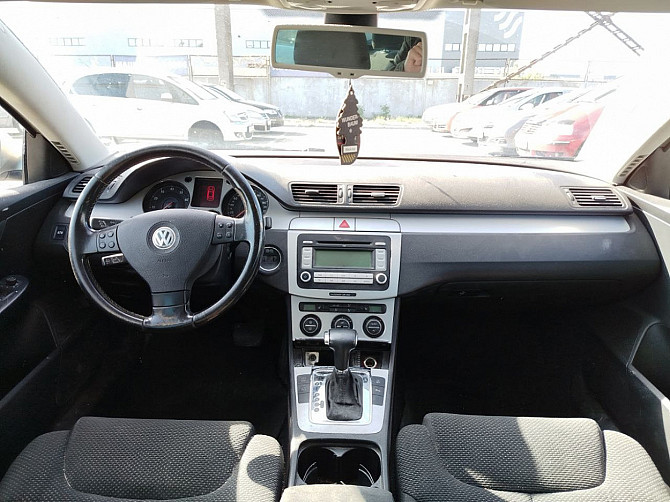Volkswagen Passat Comfortline ATM 1.8 118kW Tallina - foto 5