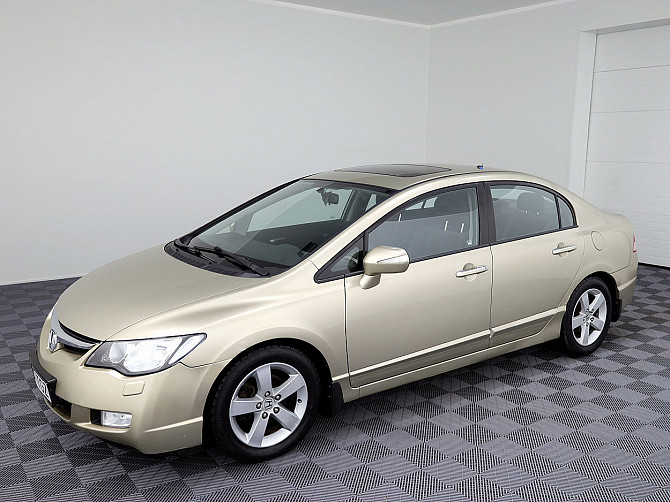 Honda Civic Elegance 1.8 103kW Tallina - foto 2