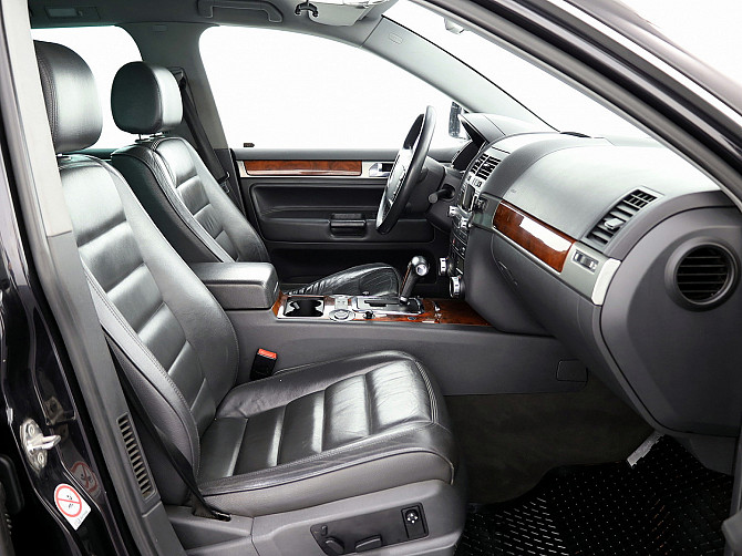 Volkswagen Touareg Highline ATM 3.0 TDI 165kW Таллин - изображение 6