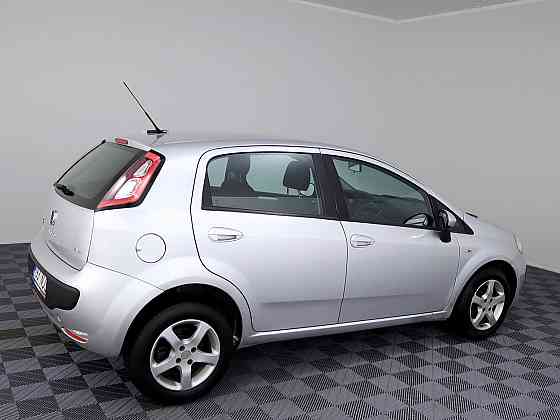 Fiat Punto Facelift 1.4 57kW Tallina