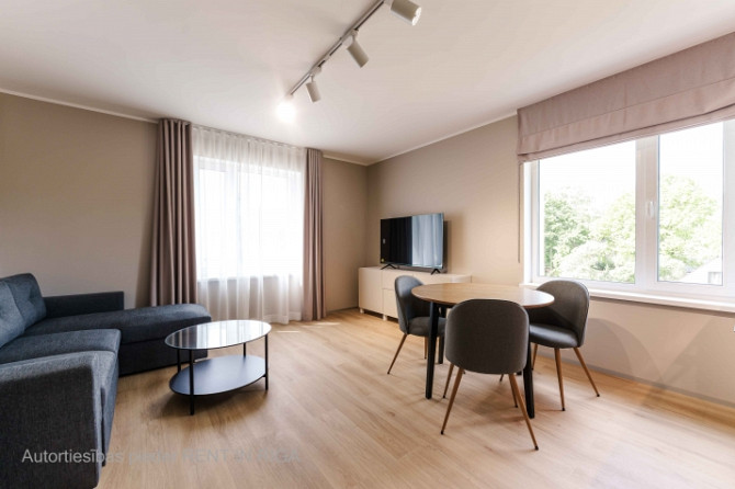 Jauns Studio dzīvoklis Kluba tipa ēkā Ziepniekkalnā.  Piedāvājumā dzīvoklis ar pilnu, Rīga - foto 1