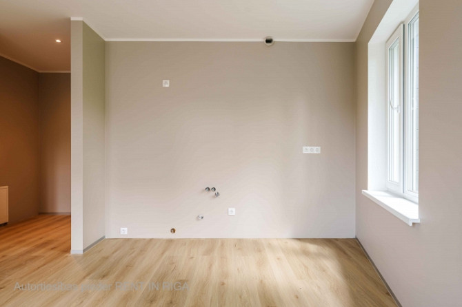 Jauns Studio dzīvoklis Kluba tipa ēkā Ziepniekkalnā.  Piedāvājumā dzīvoklis ar pilnu, Rīga - foto 6