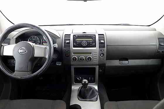 Nissan Pathfinder Comfort 4x4 2.5 TDCi 126kW Tallina