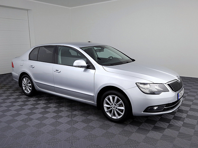 Skoda Superb Comfortline Facelift ATM 1.6 TDI 77kW Таллин - изображение 1