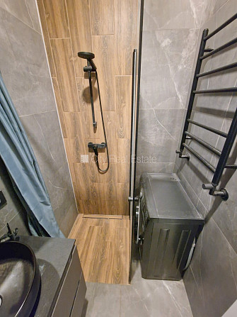 Fasādes māja, renovēta māja, slēgts pagalms, ieeja no ielas un pagalma, ir lifts, kāpņu Rīga - foto 10